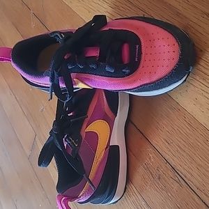 Kids Nike Waffle One sneakers